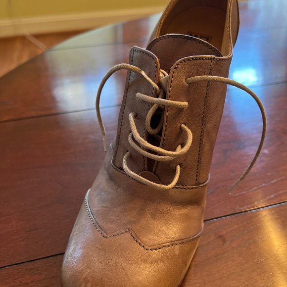 MOMA lace up size 10 (US), (Label:40) Grey squre toe leather shoes - Picture 3 of 8